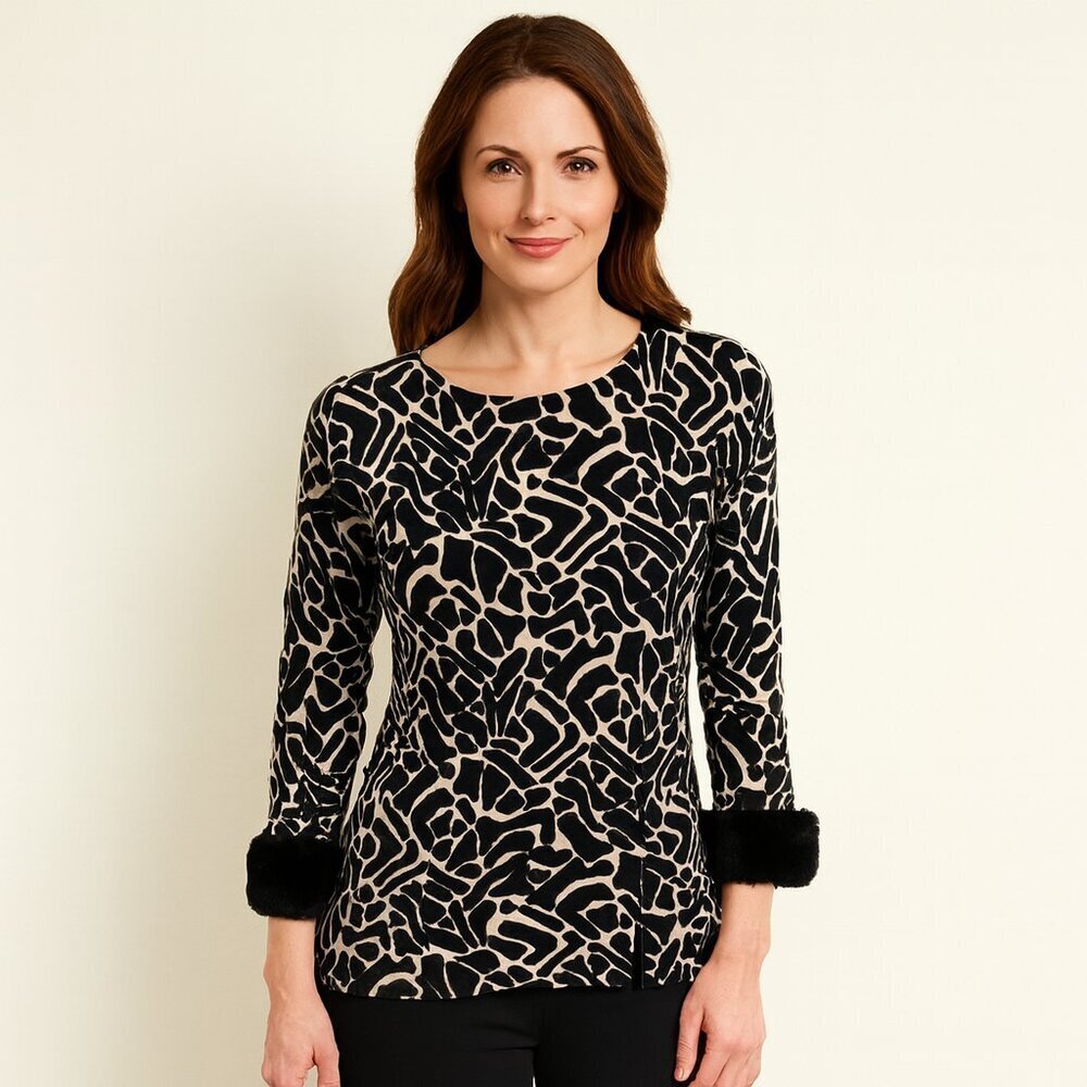 Finity Merino Wool Sweater S | Faux Fur Cuff | Luxe Animal Print | Side Slits